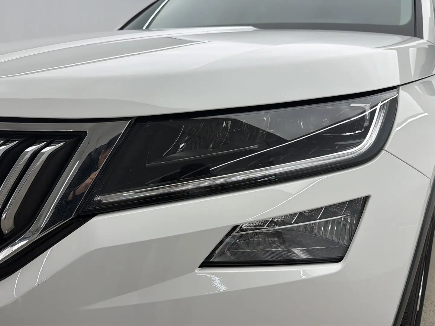 Skoda 2020 TSI330 5 seat 2WD Luxury Premium Enjoy