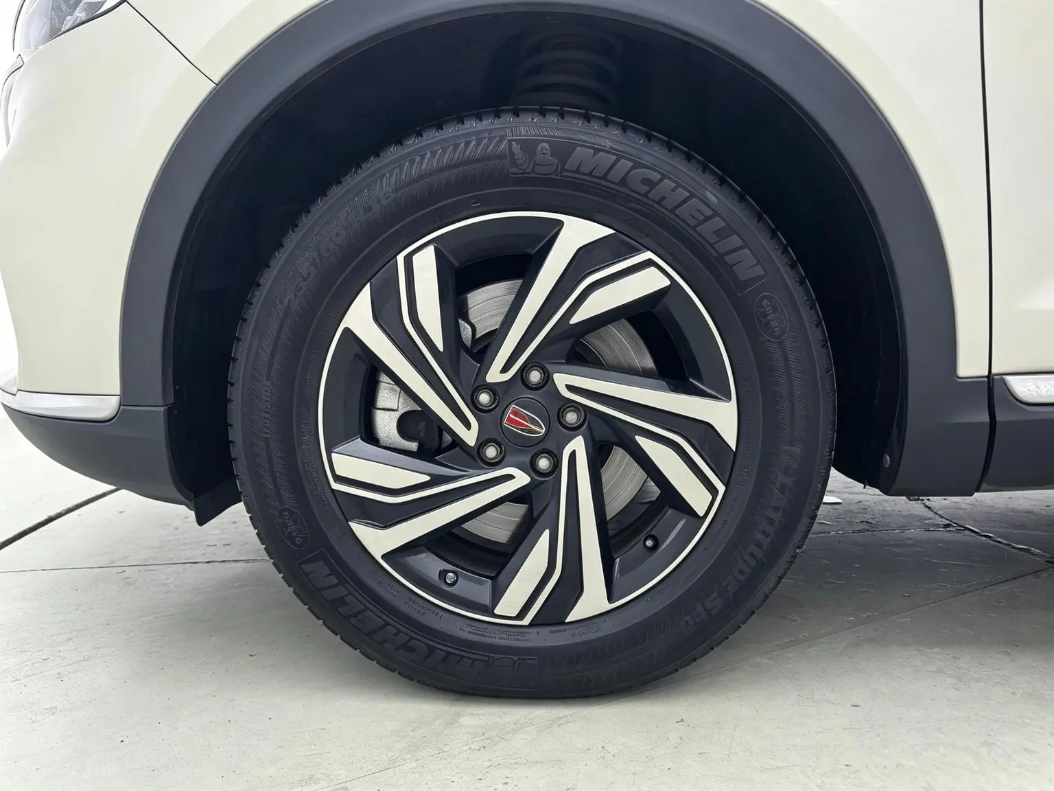 Hongqi HS5 2022 2.0T Connected Flagship Enjoy