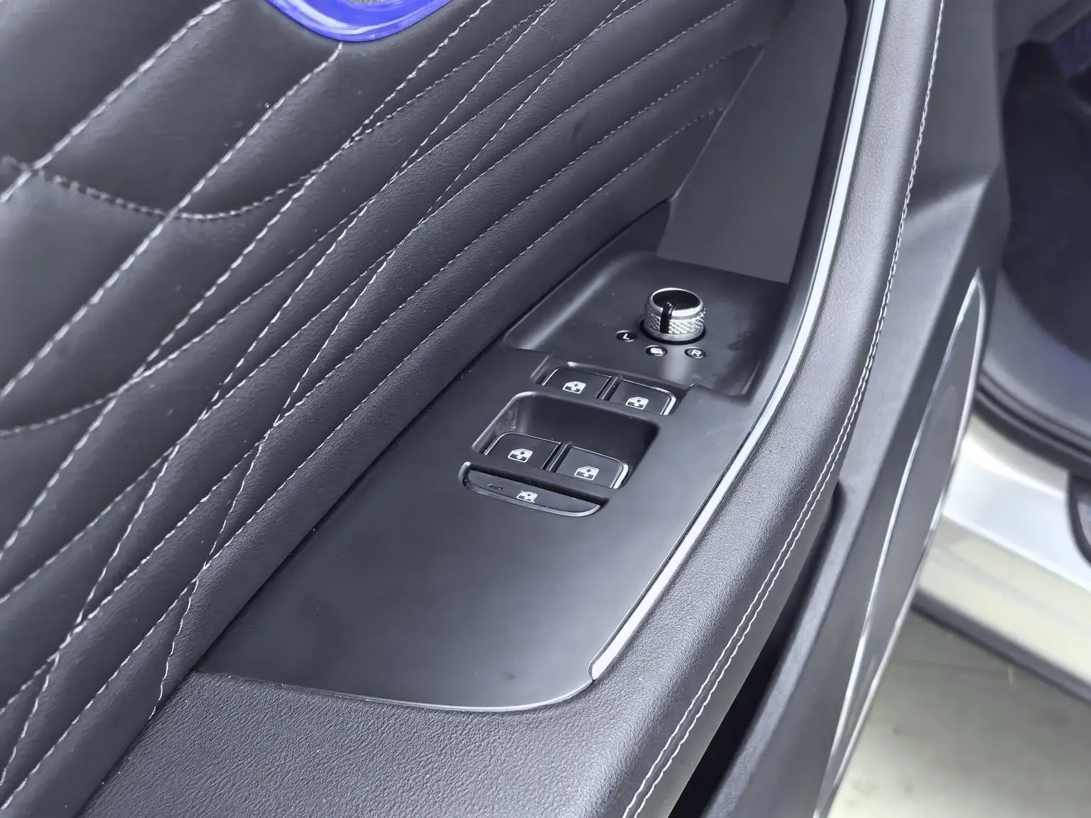 Hongqi HS5 2022 2.0T Connected Flagship Enjoy