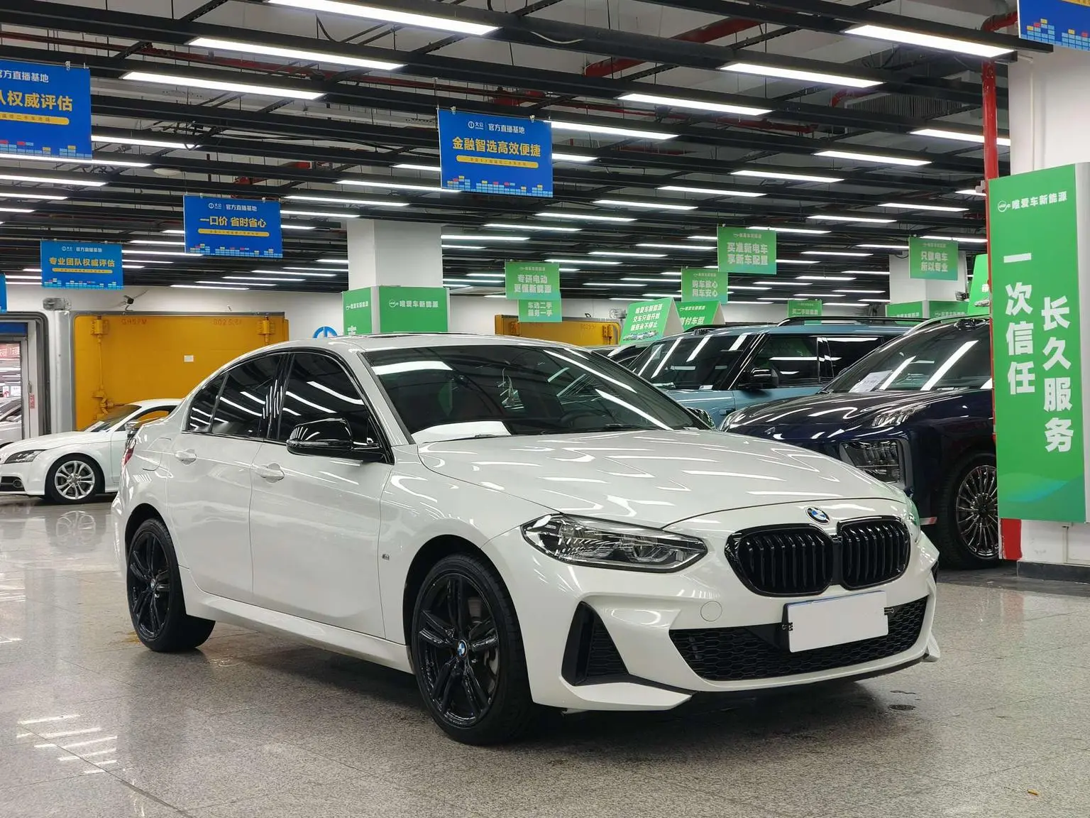 BMW 1 Series 2023 125i M Sport Shadow Night