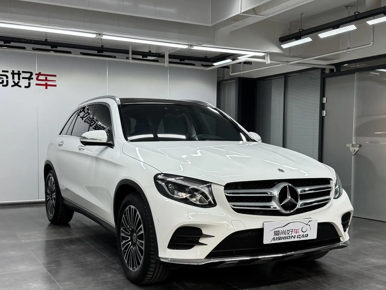 Mercedes-Benz GLC 2019 GLC 260 L 4MATIC Dynamic