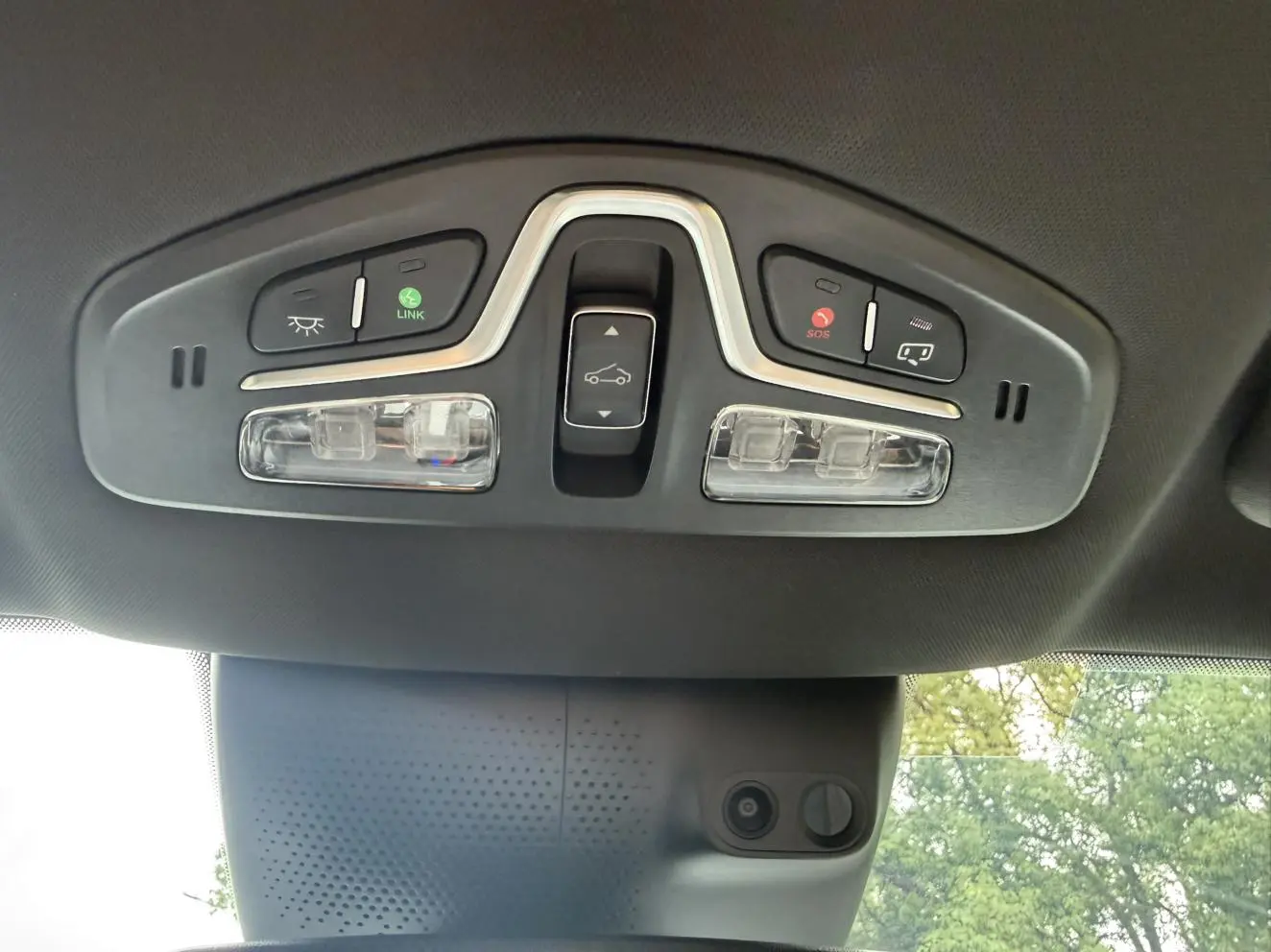 GAC Trumpchi Empow 2022 270T J16 R-Style