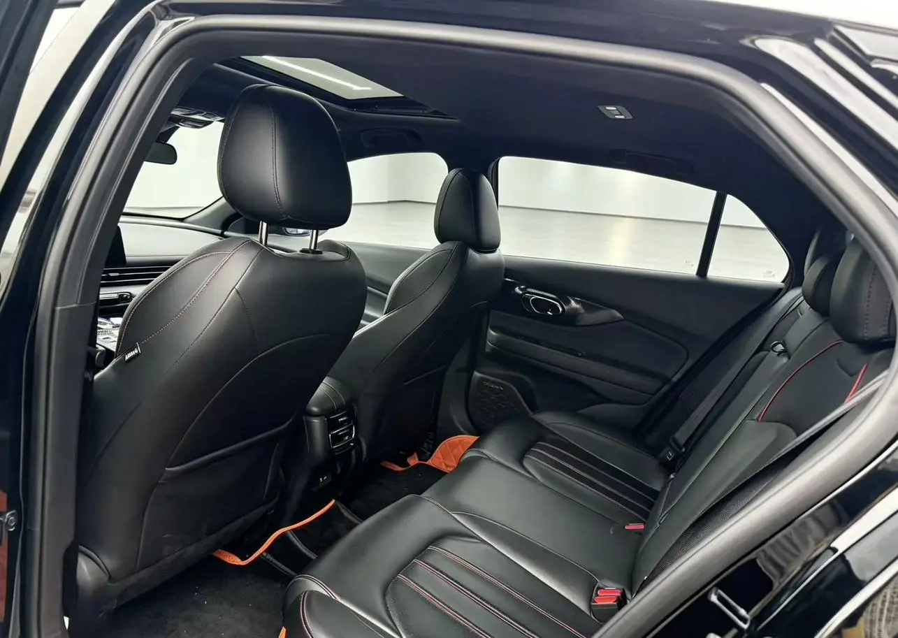 GAC Trumpchi Empow 2021 270T J16