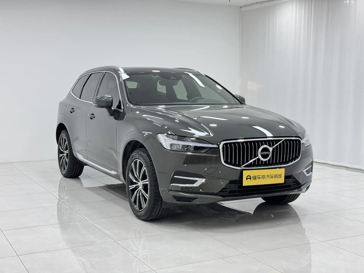 Volvo XC60 2021 T5 4WD Vision Luxury