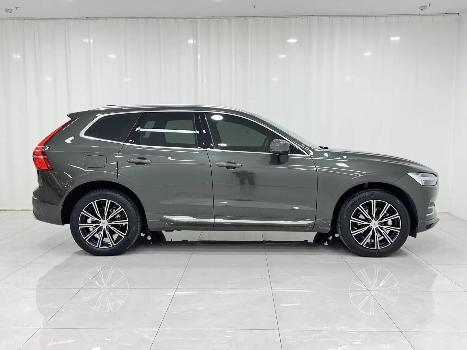 Volvo XC60 2021 T5 4WD Vision Luxury