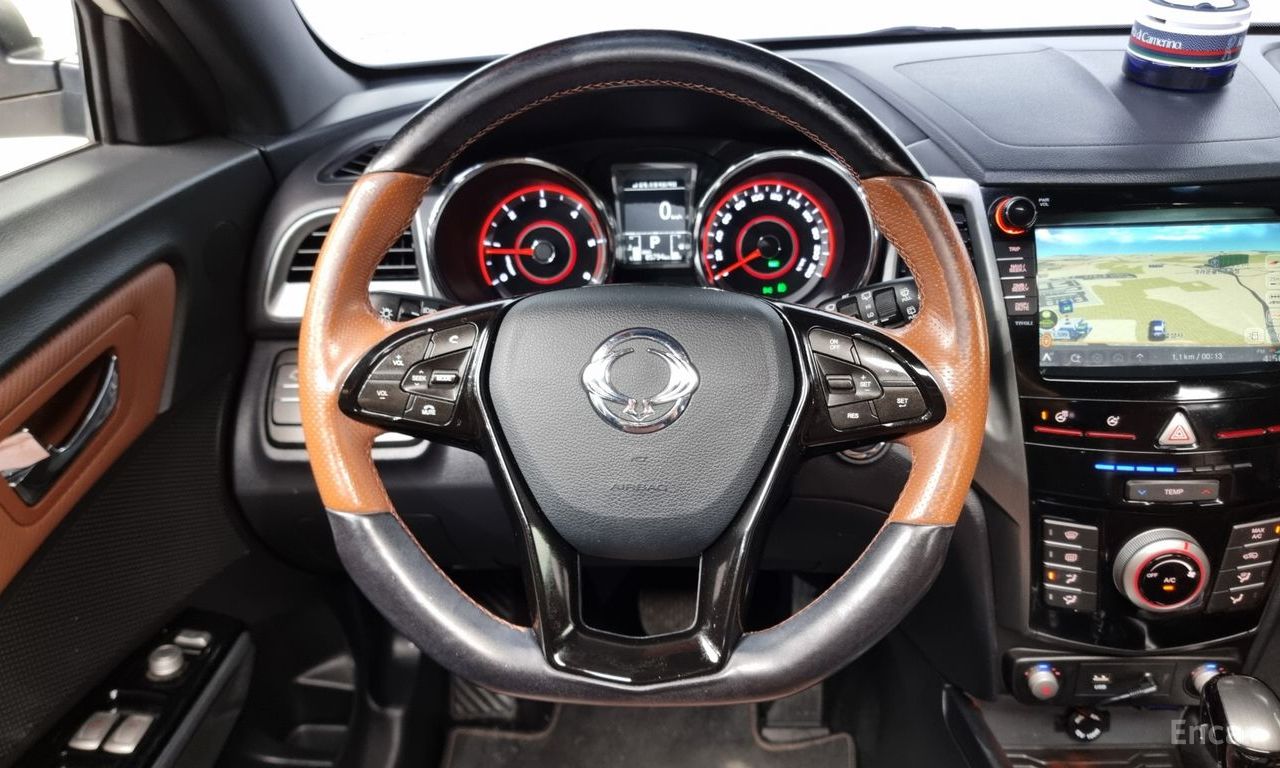 KG Mobility (Ssangyong) Tivoli Armor Diesel Gear Edition 2WD 2018