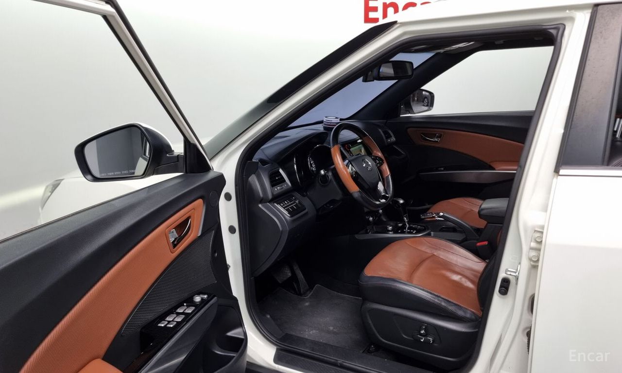 KG Mobility (Ssangyong) Tivoli Armor Diesel Gear Edition 2WD 2018