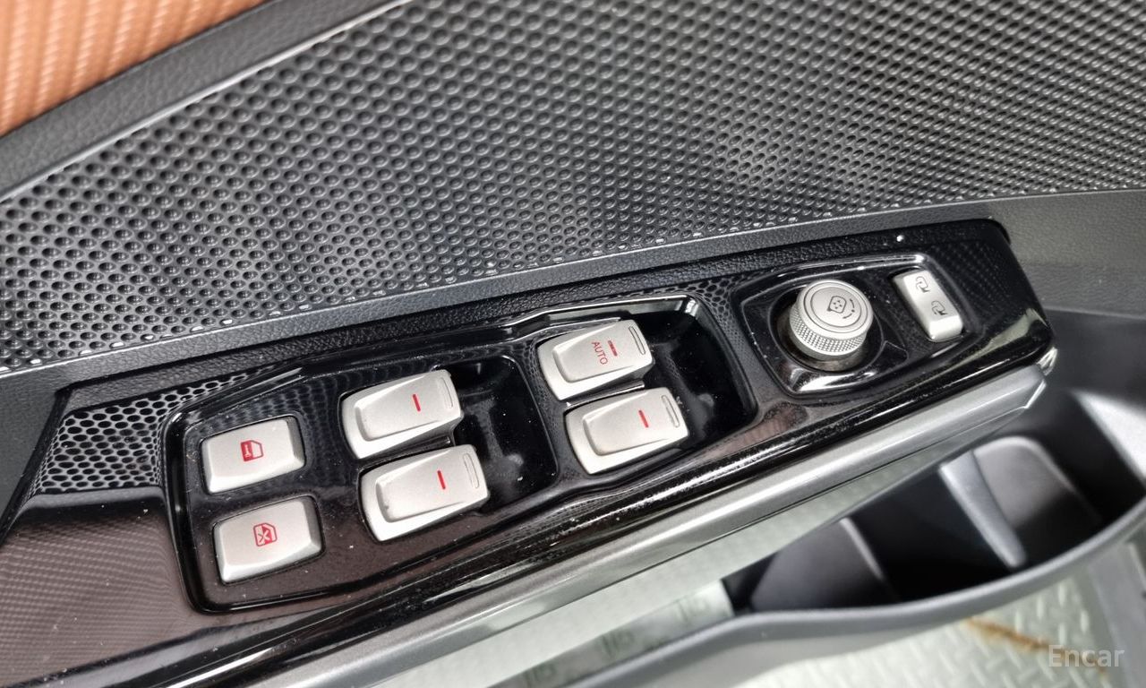 KG Mobility (Ssangyong) Tivoli Armor Diesel Gear Edition 2WD 2018