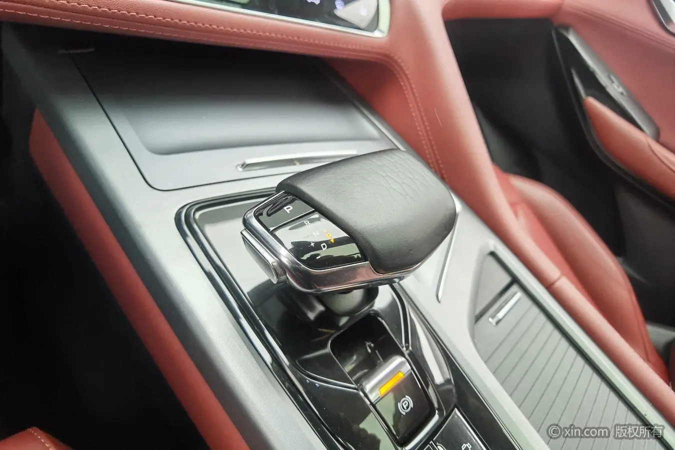 Changan CS75 PLUS 2022 2.0T Auto