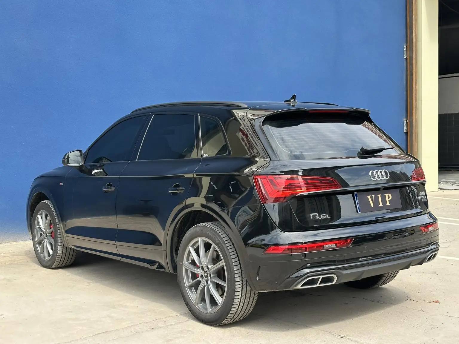 Audi Q5L 2024 40TFSI Dynamic Luxury