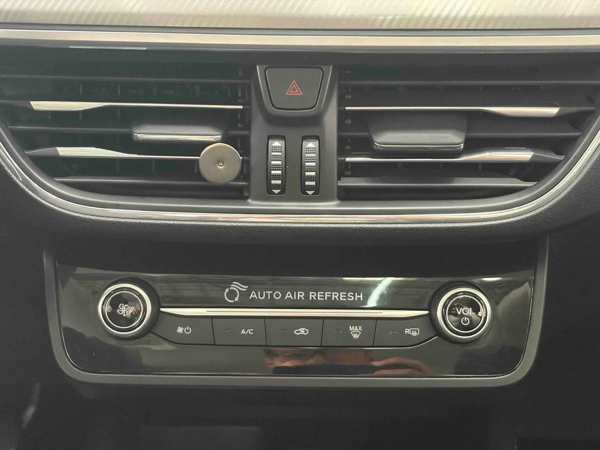 Ford Focus 2021 Sedan EcoBoost 180 Auto