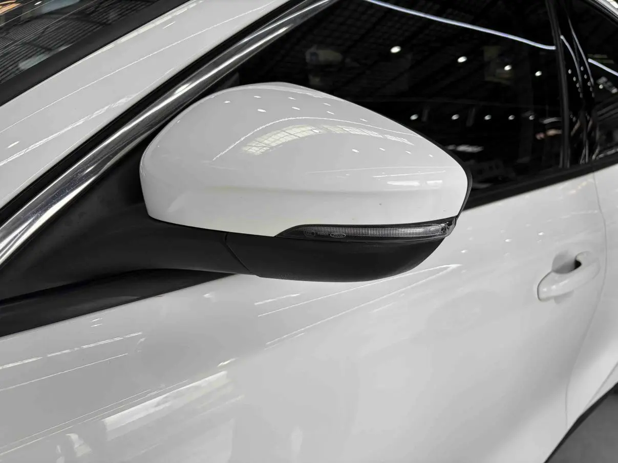 Ford Focus 2021 Sedan EcoBoost 180 Auto