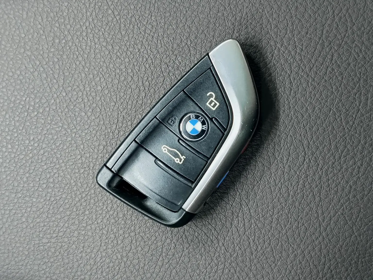 BMW 1 Series 2021 120i M Sport Shadow Night