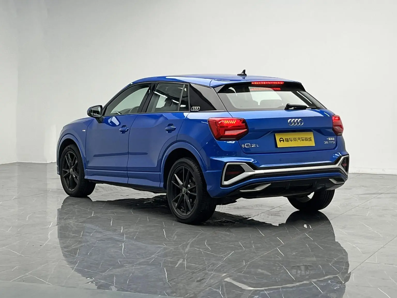 Audi Q2L 2022 35 TFSI Progressive Dynamic