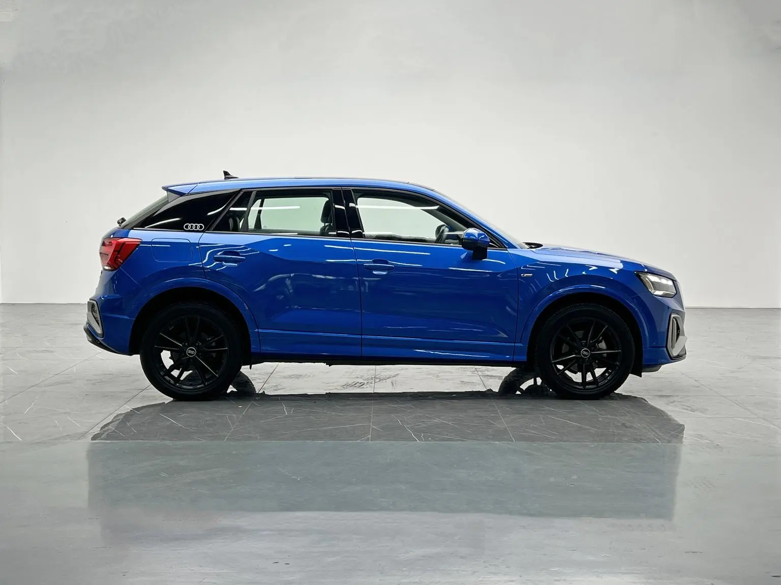 Audi Q2L 2022 35 TFSI Progressive Dynamic