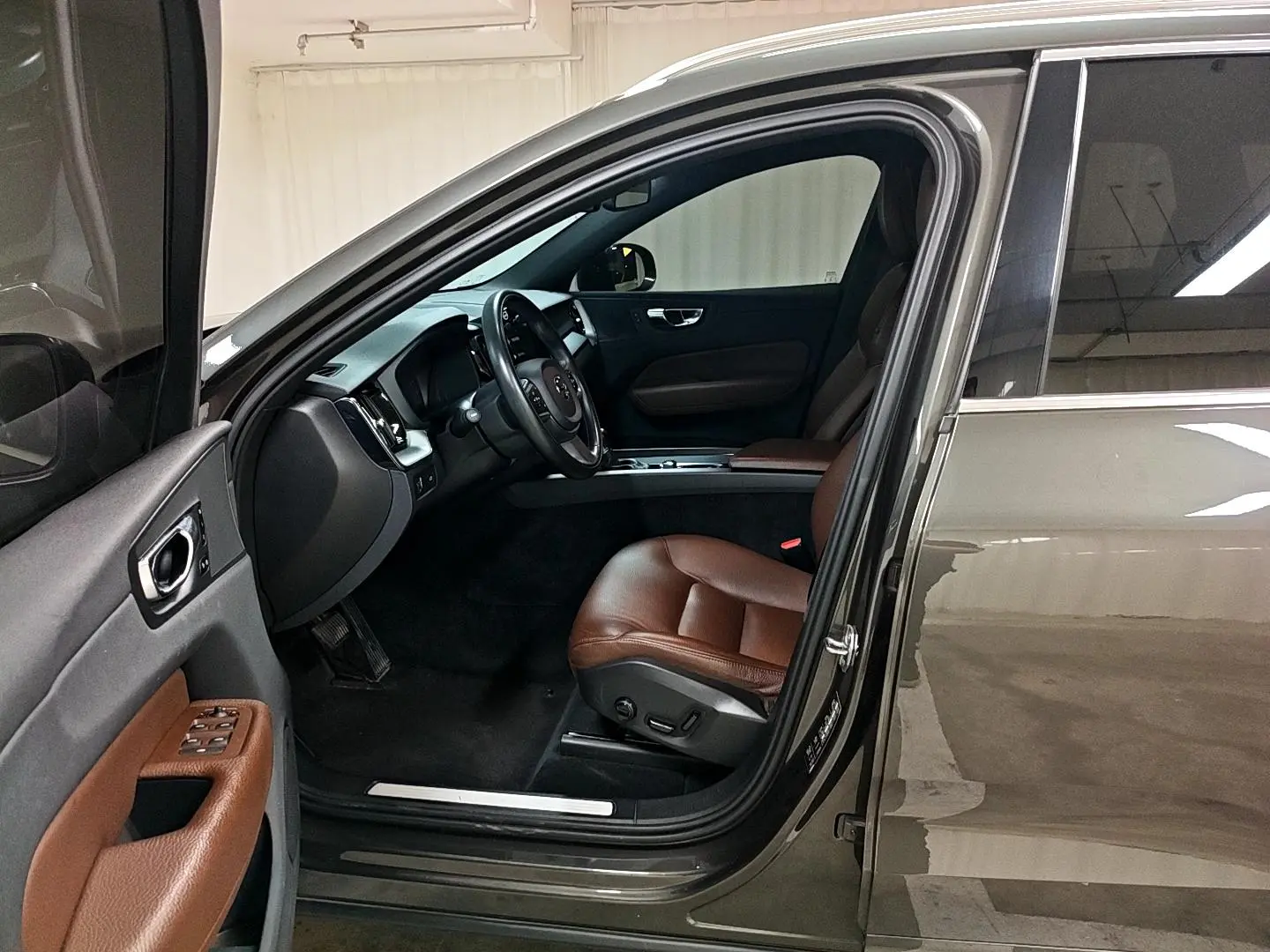 Volvo XC60 2021 T5 4WD Smart Luxury