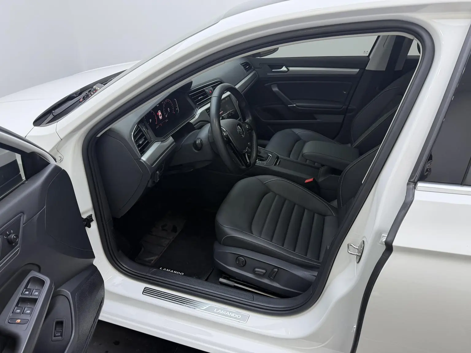 Volkswagen Lamando 2021 Facelift 280TSI DSG Comfort