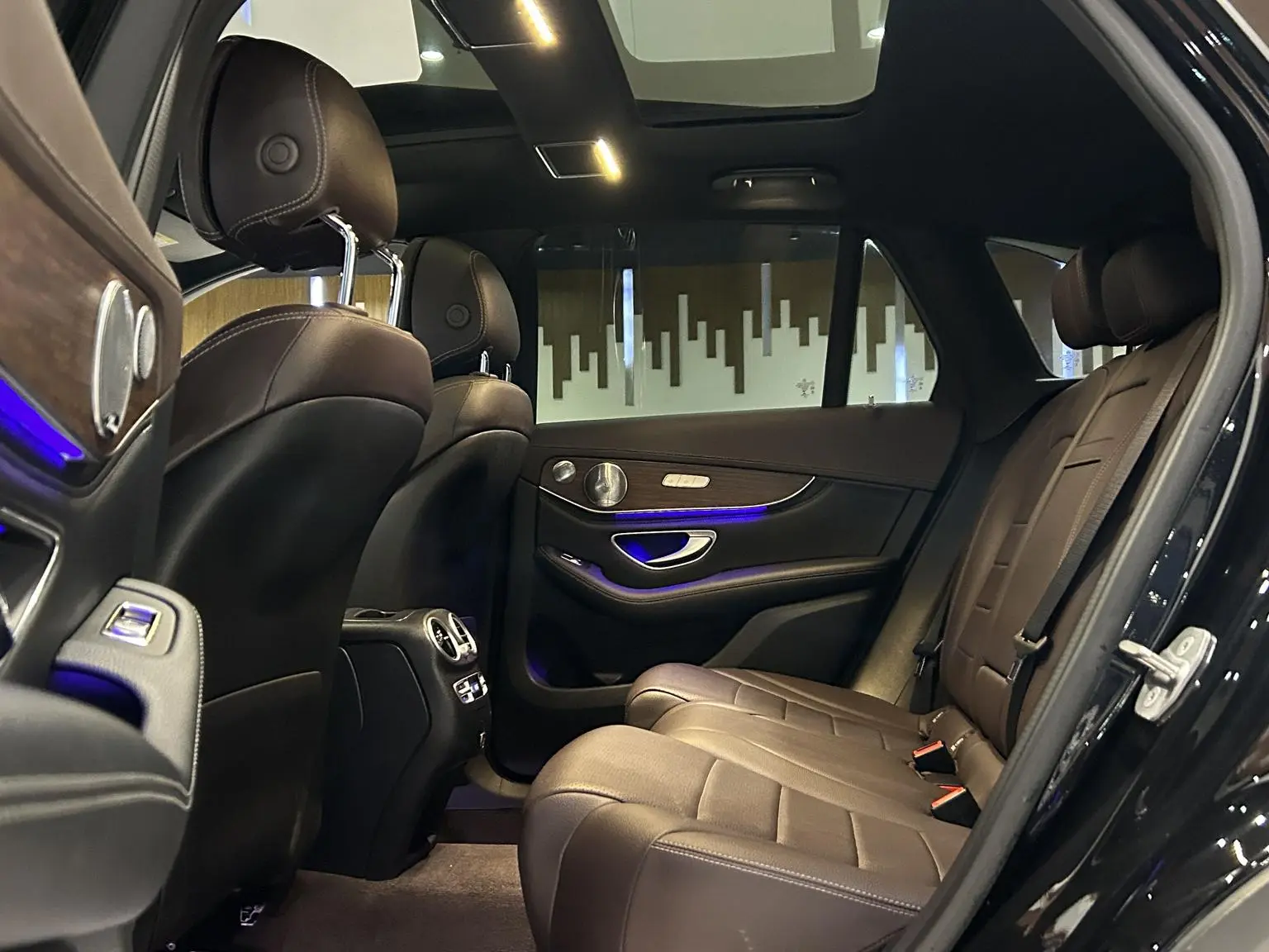 Mercedes-Benz GLC 2020 Facelift GLC 300 L 4MATIC Luxury