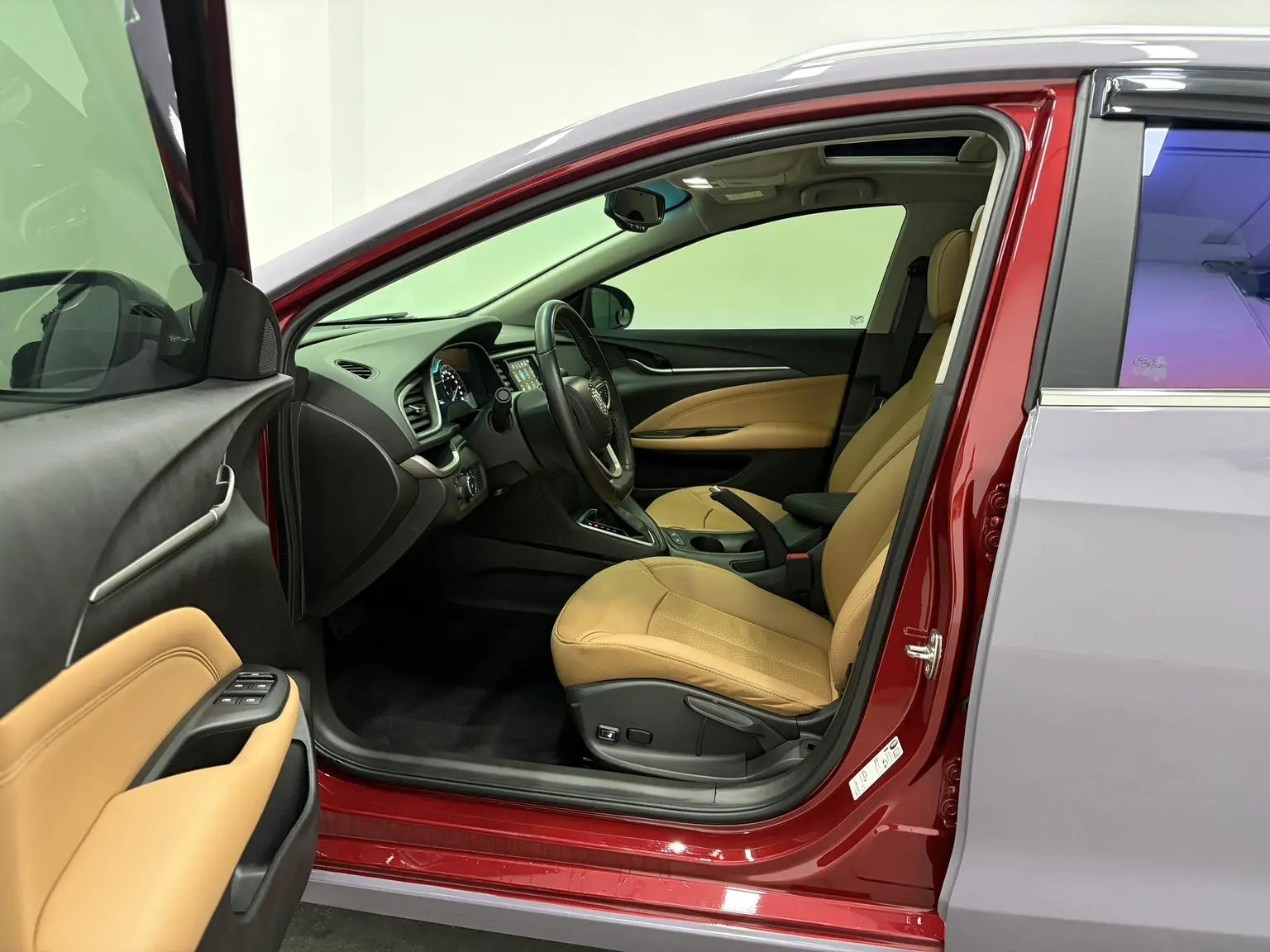 Buick 2019 18T Auto Connected Flagship China VI