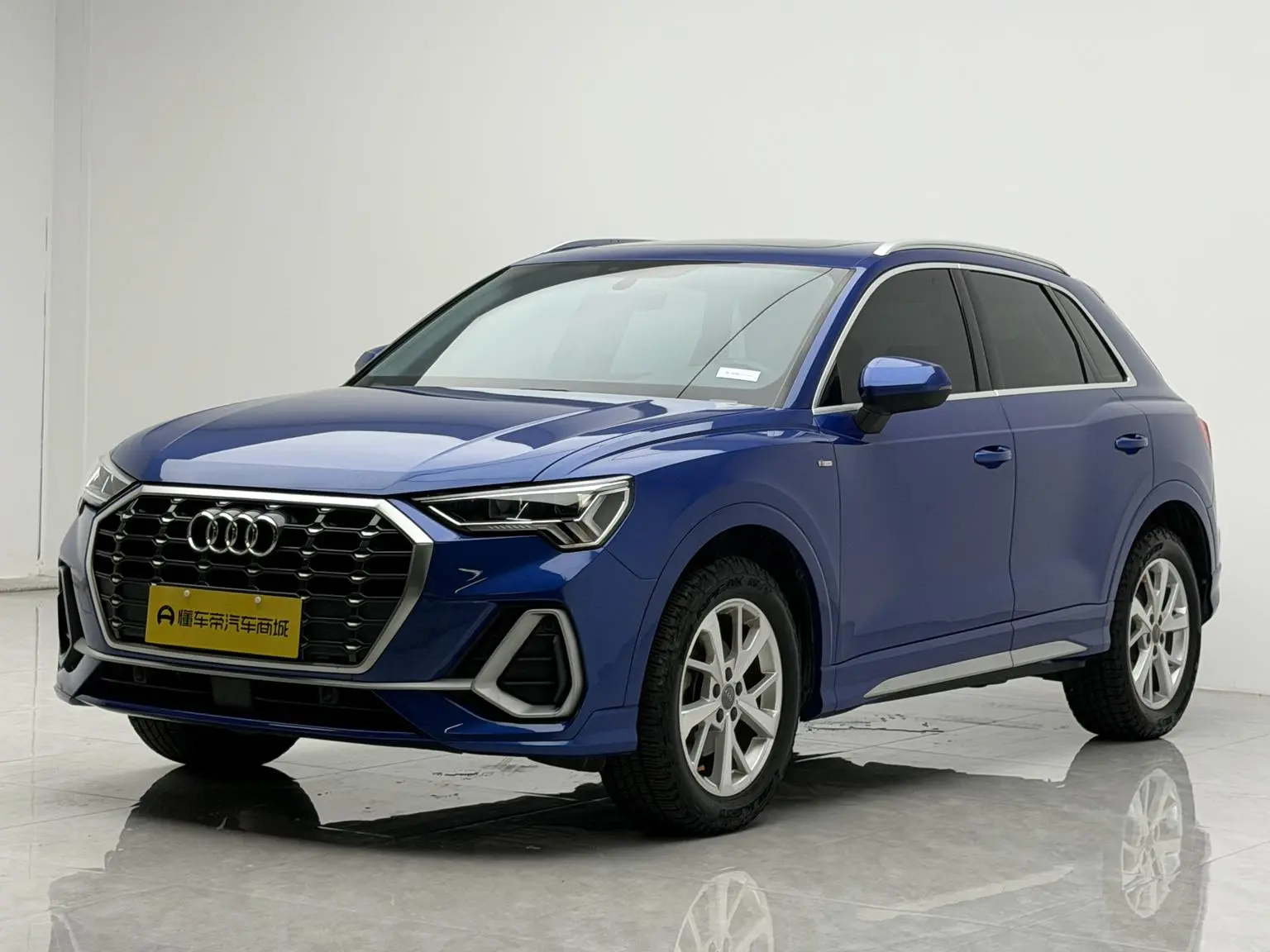 Audi Q3 2019 35 TFSI Progressive Dynamic
