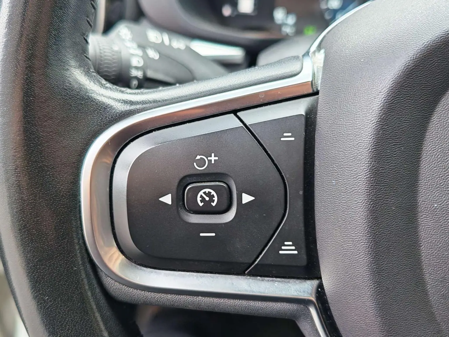 Volvo XC60 2021 T5 4WD Vision Luxury