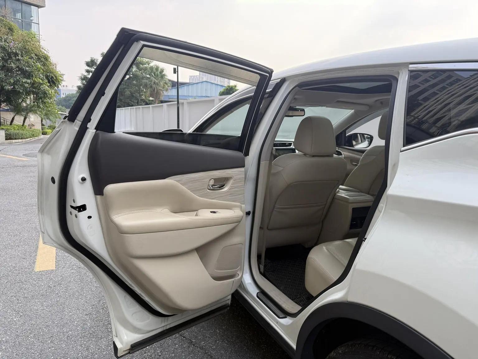 Nissan Murano 2021 2.5L XL 2WD Smart Connected Luxury