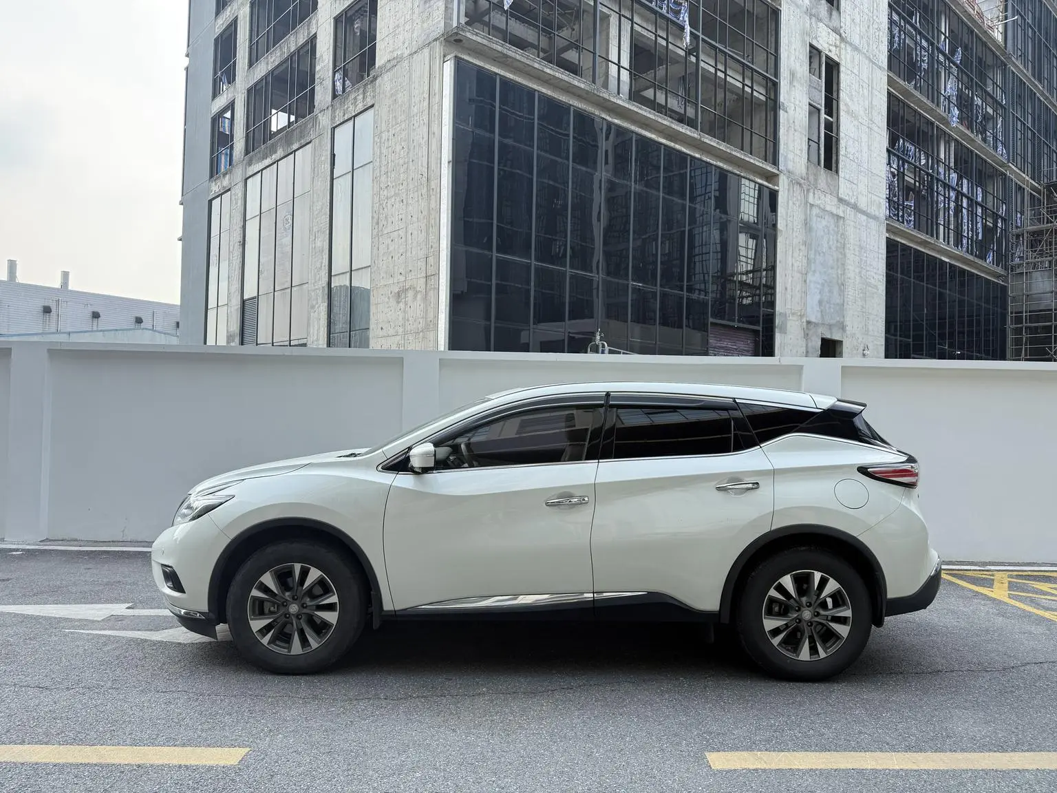 Nissan Murano 2021 2.5L XL 2WD Smart Connected Luxury