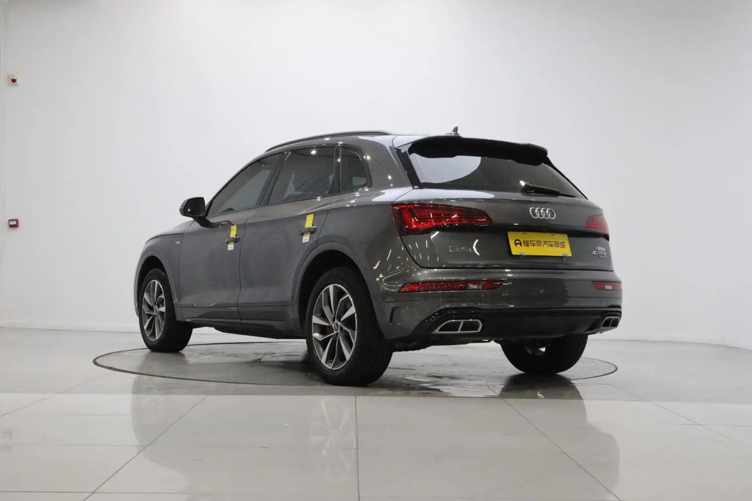 Audi Q5L 2024 40TFSI Dynamic Luxury