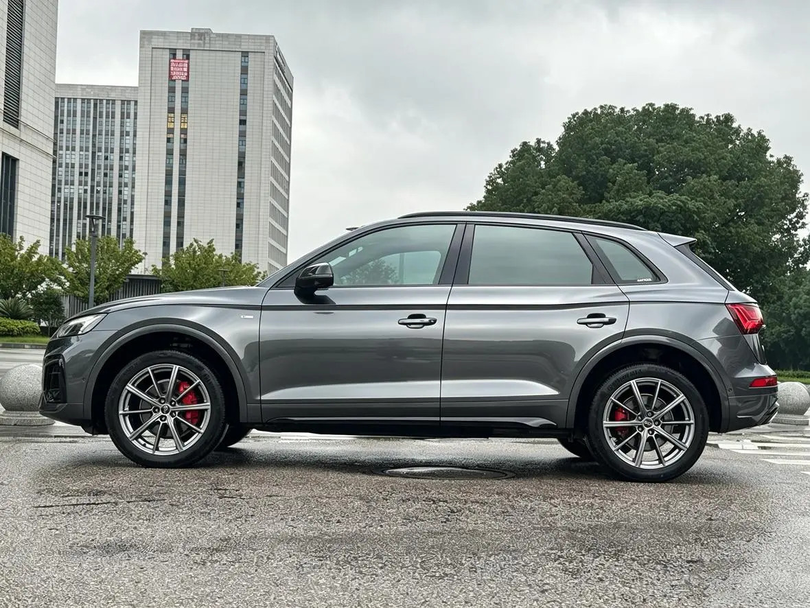 Audi Q5L 2022 45T Dynamic Luxury