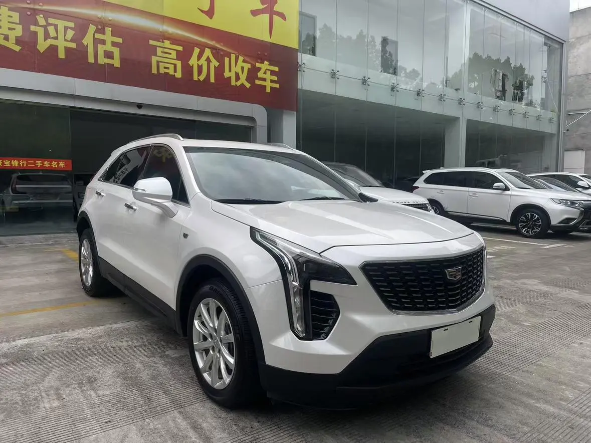 Cadillac XT4 2020 Facelift 28T 2WD Tech