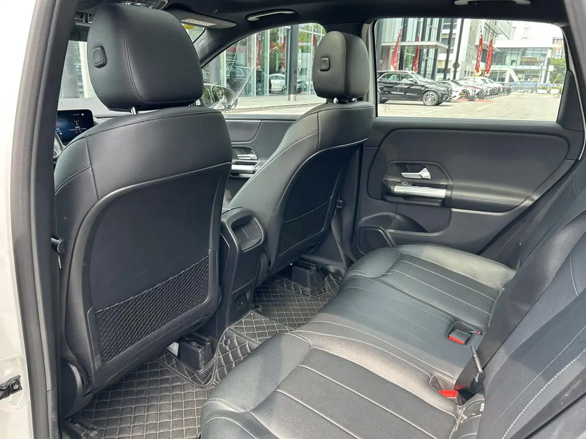 Mercedes-Benz B Class 2023 B 200 Fashion