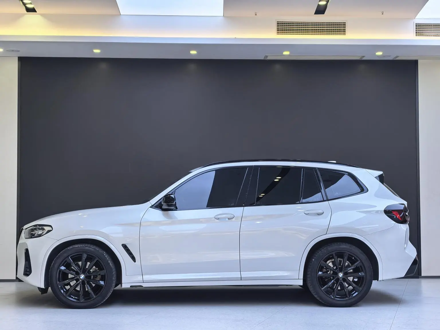 BMW X3 2022 xDrive30i Leading M