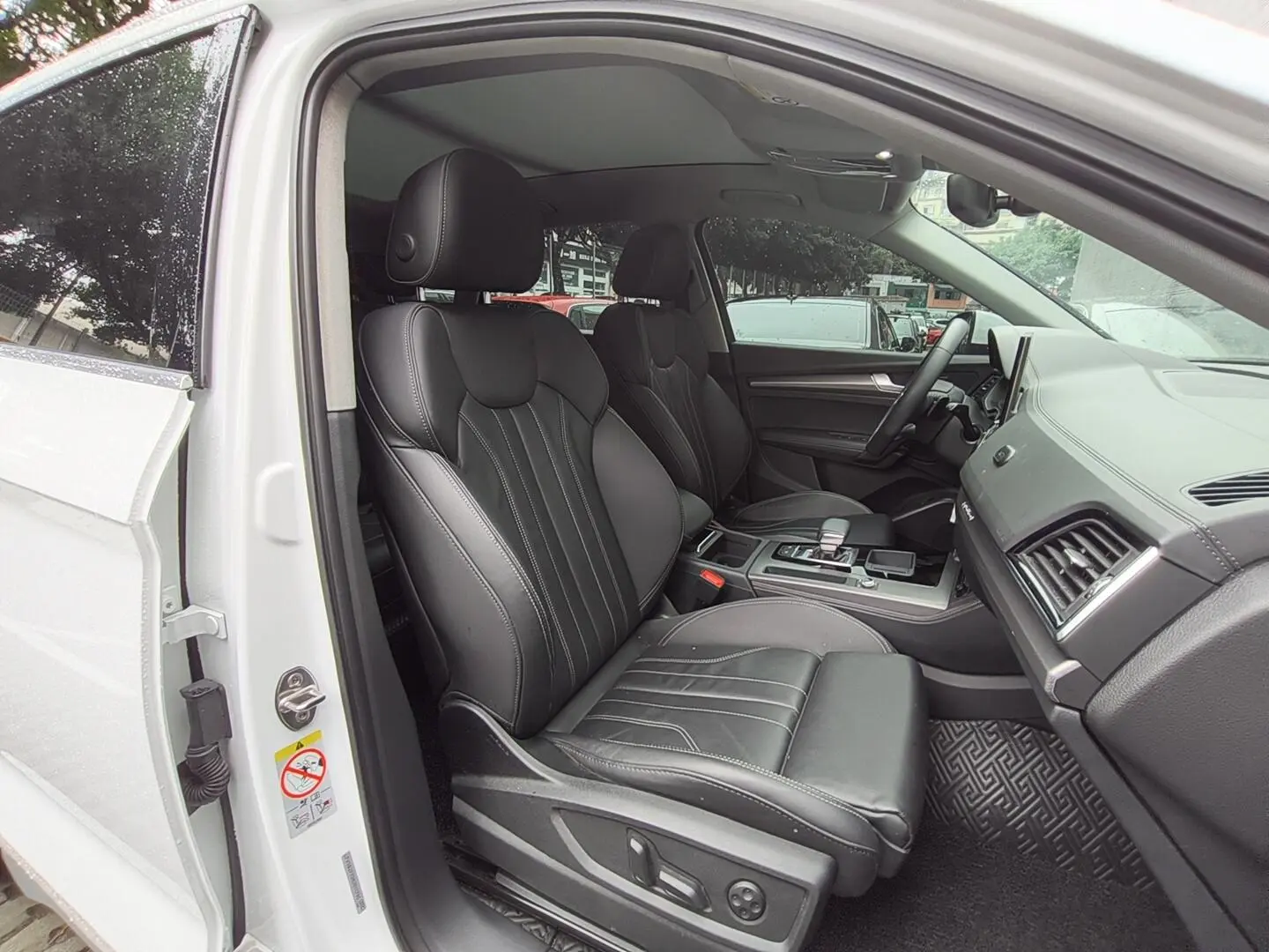 Audi Q5L 2022 40T Dynamic Luxury