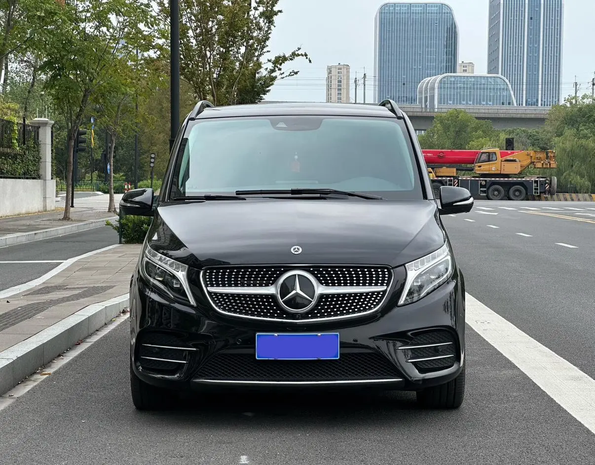 Mercedes-Benz V Class 2021 V 260 L LWB Luxury