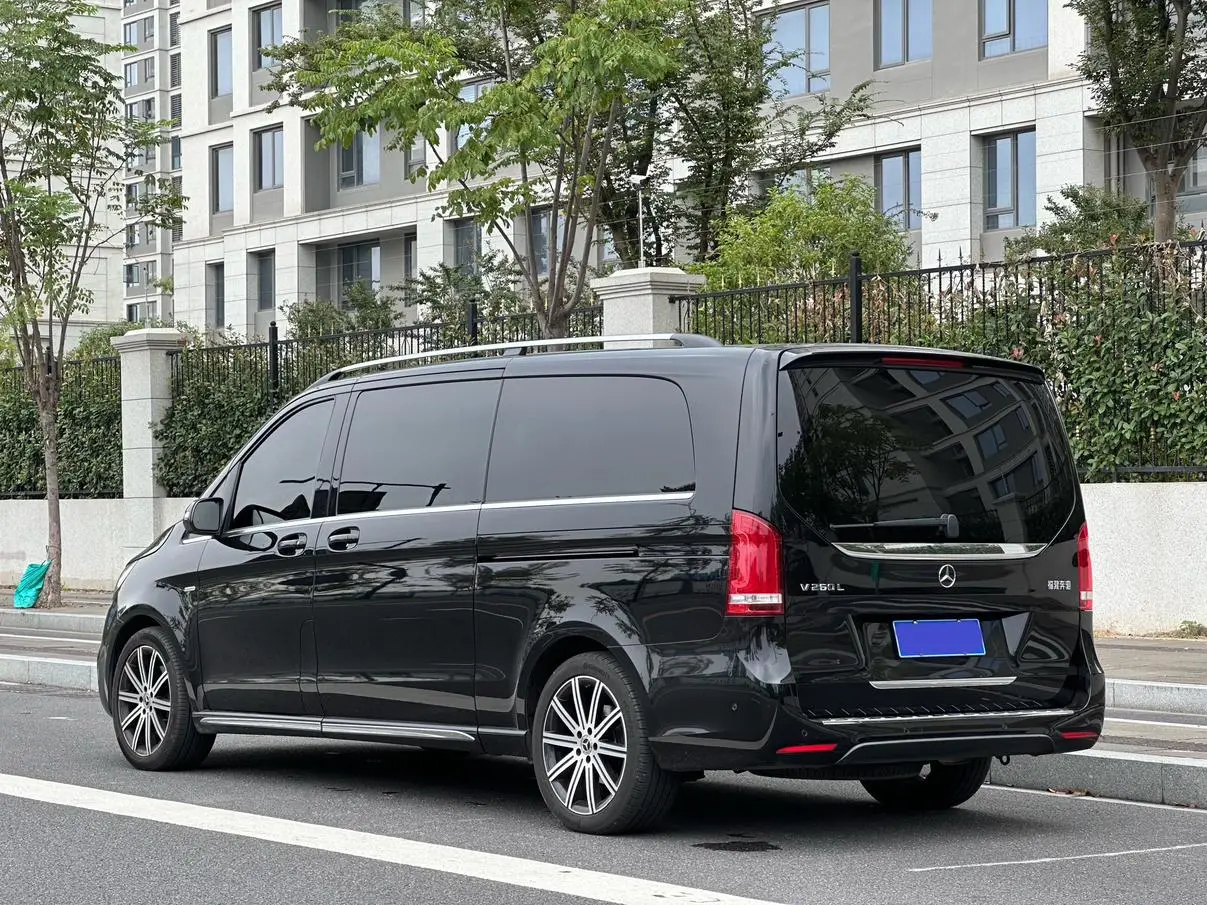 Mercedes-Benz V Class 2021 V 260 L LWB Luxury