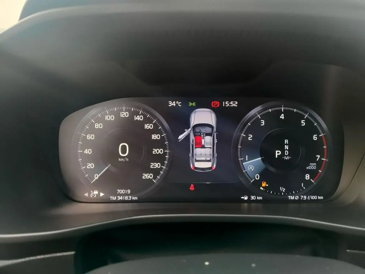 Volvo XC40 2021 T4 4WD Vision Luxury
