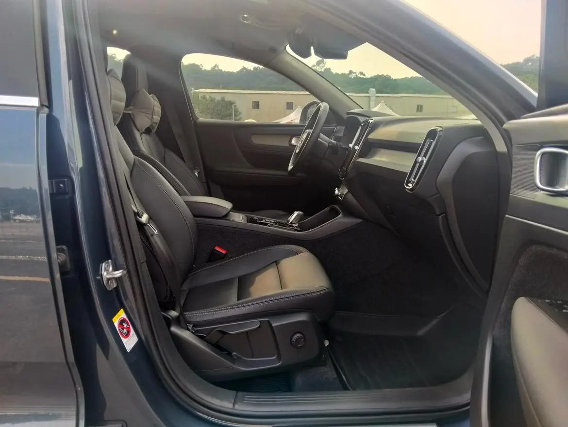 Volvo XC40 2021 T4 4WD Vision Luxury