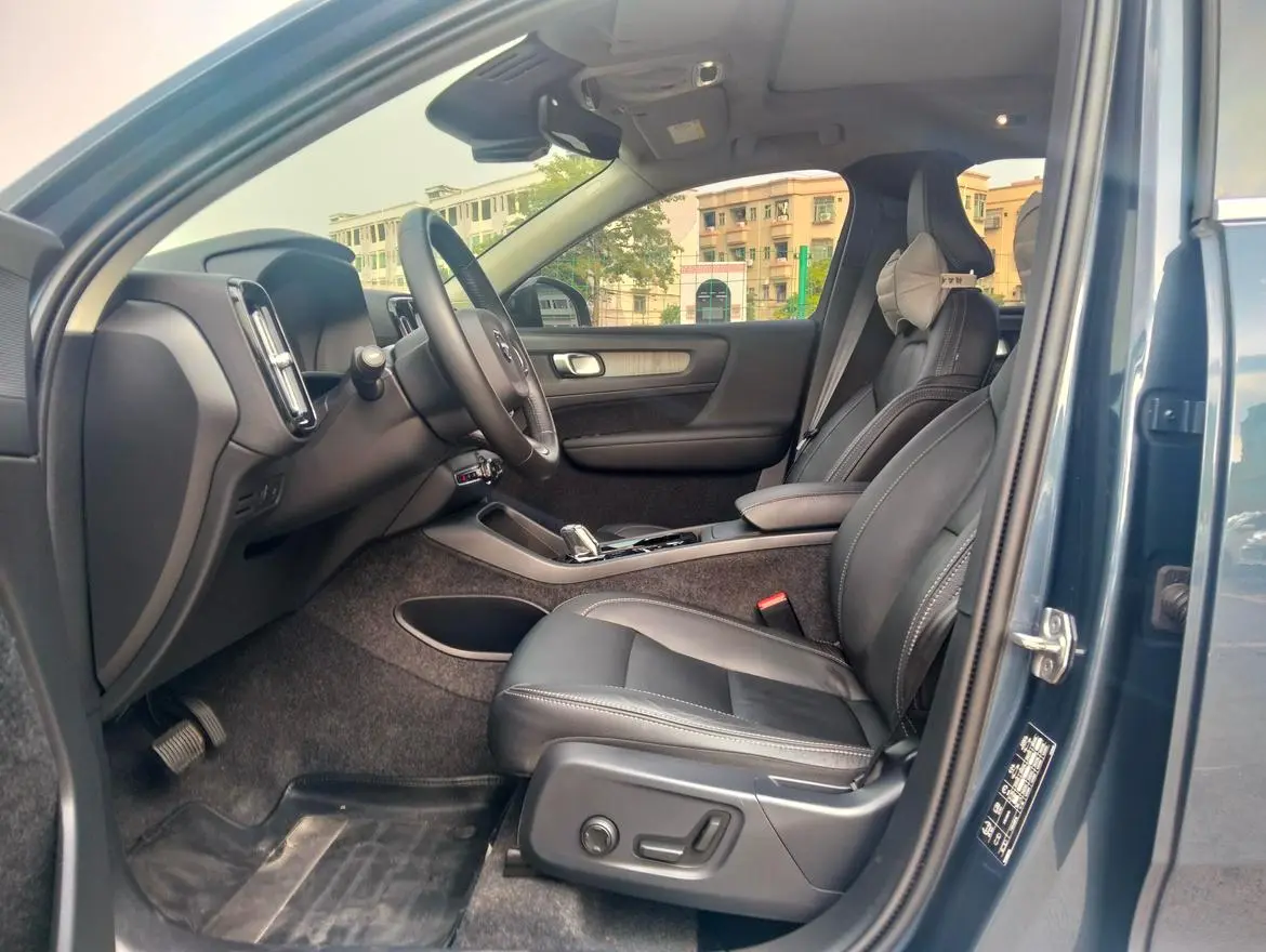 Volvo XC40 2021 T4 4WD Vision Luxury