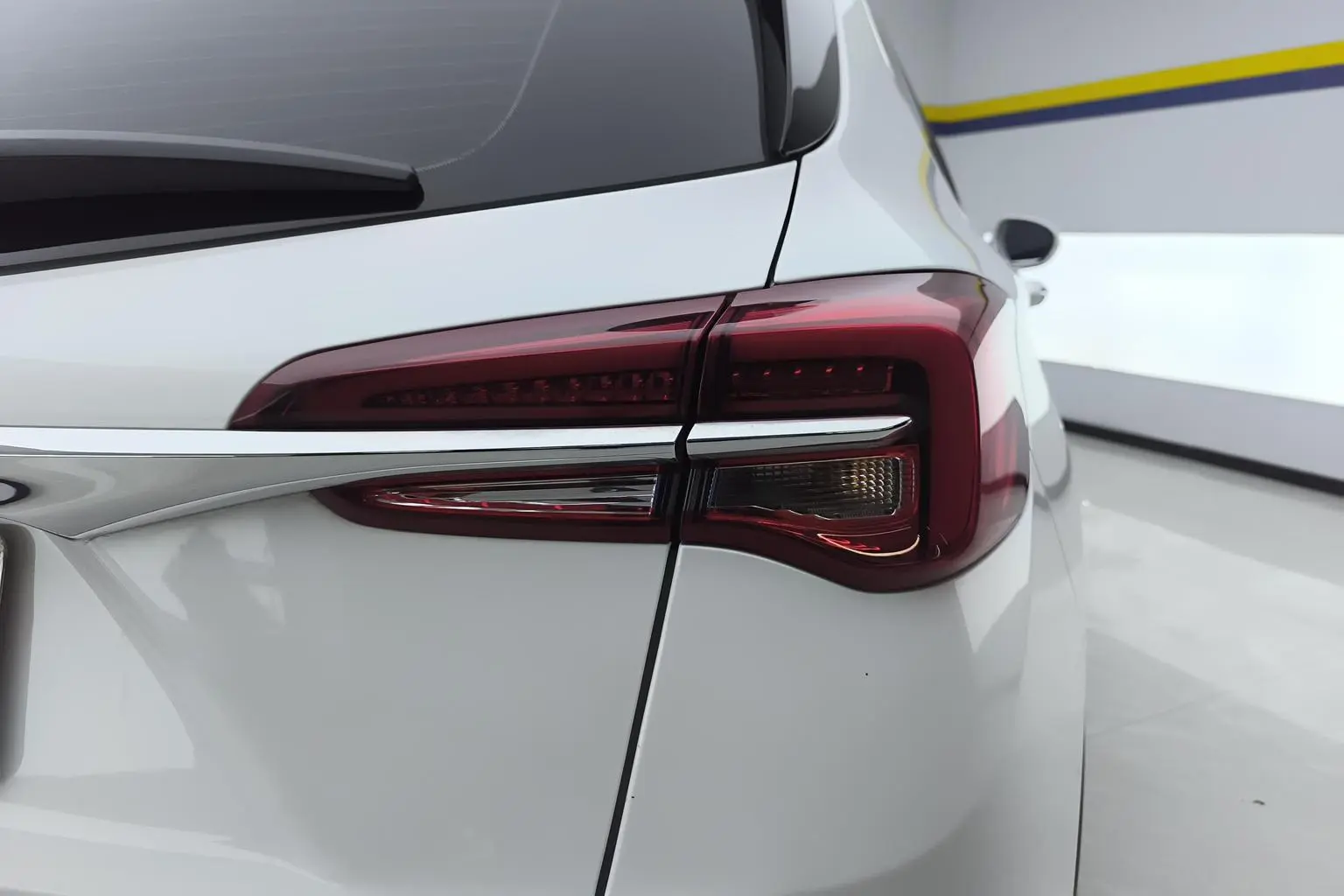 Buick Envision 2020 20T 2WD Elite