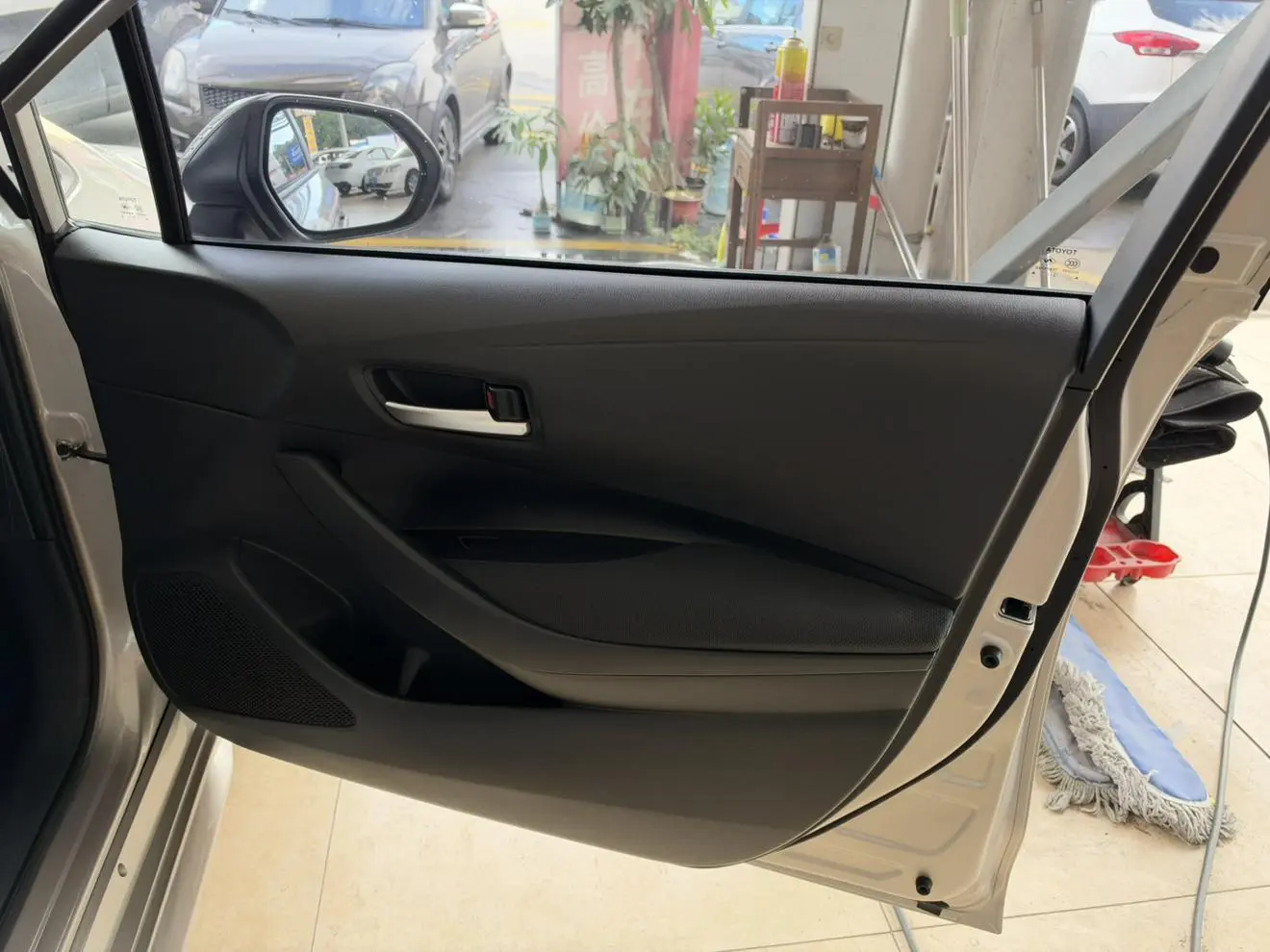 Toyota Levin 2024 185T Luxury