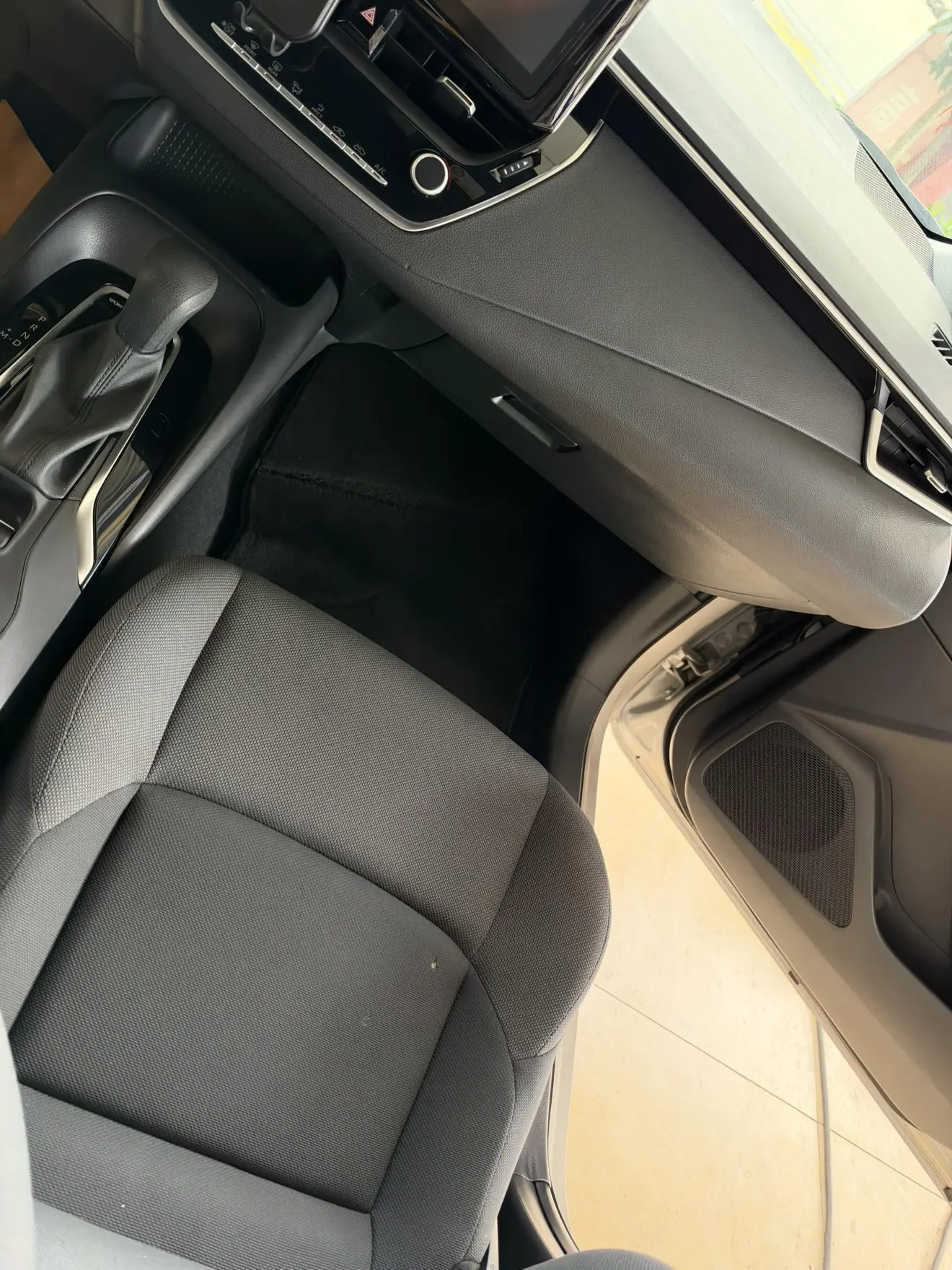 Toyota Levin 2024 185T Luxury