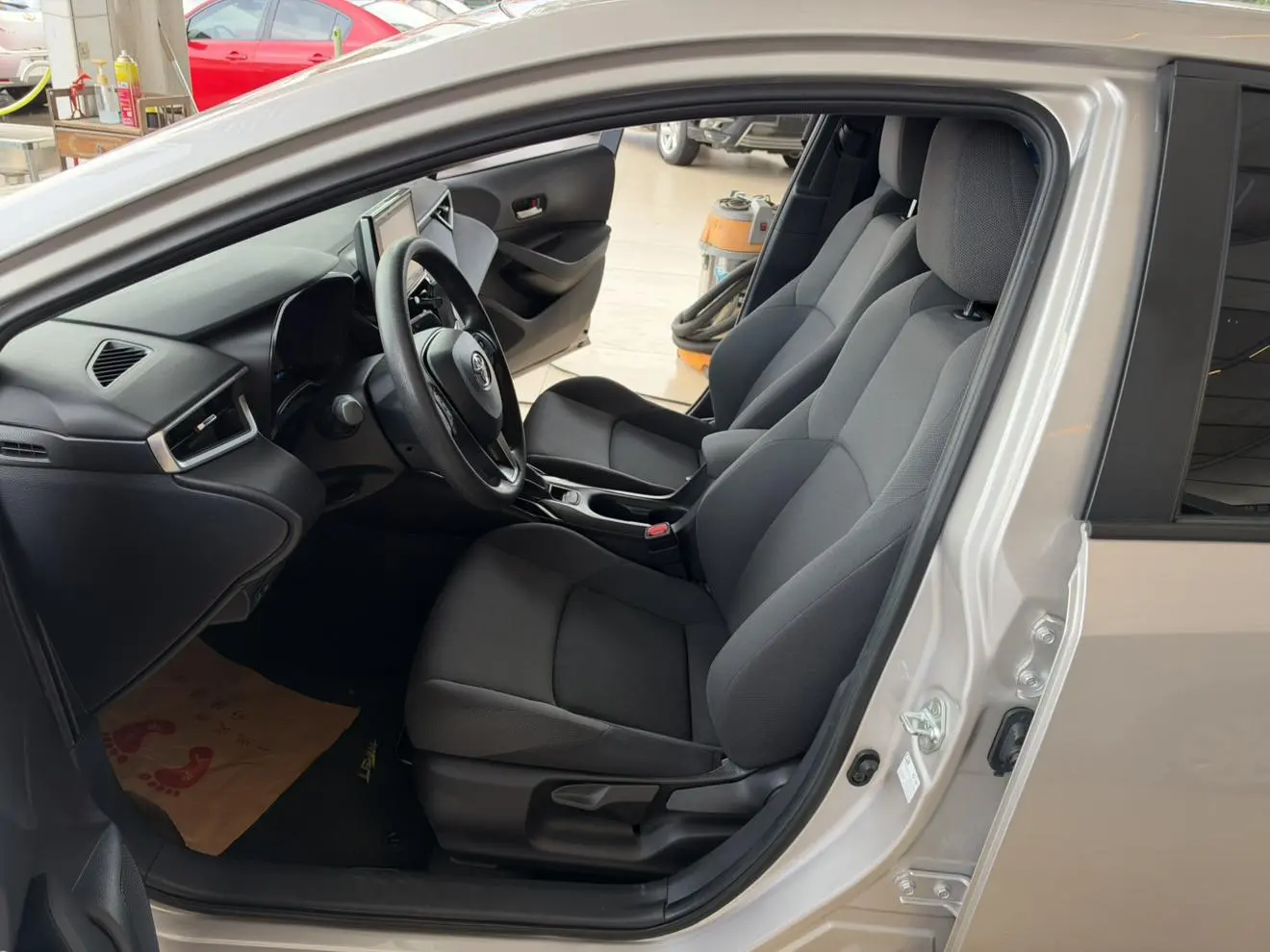 Toyota Levin 2024 185T Luxury