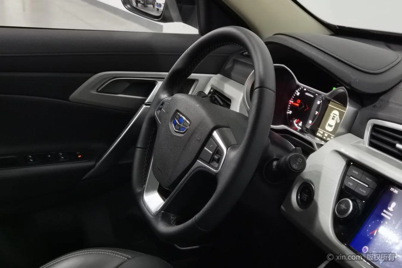 Geely Boyue 2018 2.0L Manual 2WD Smart Elegant