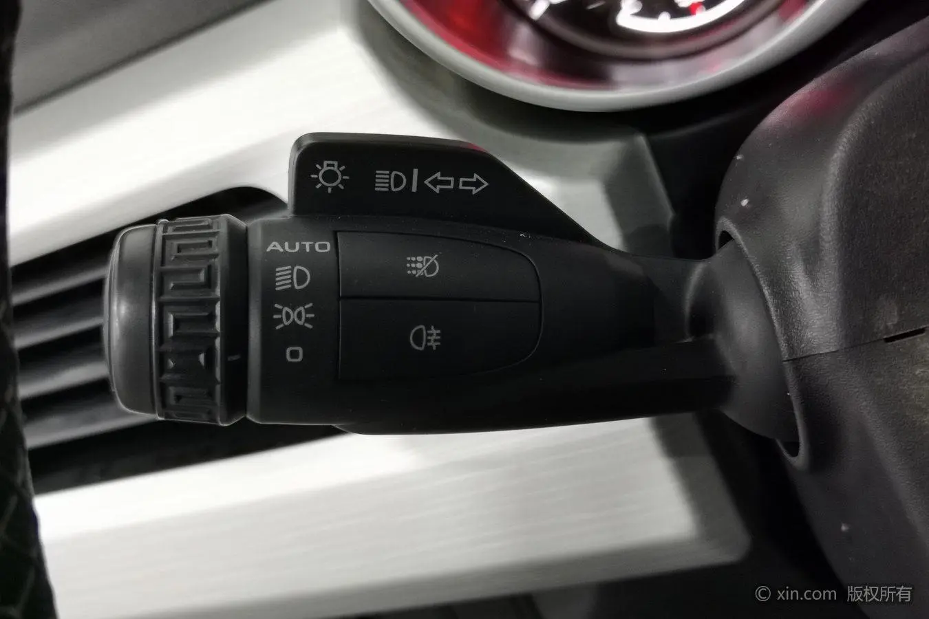 Geely Boyue 2018 2.0L Manual 2WD Smart Elegant