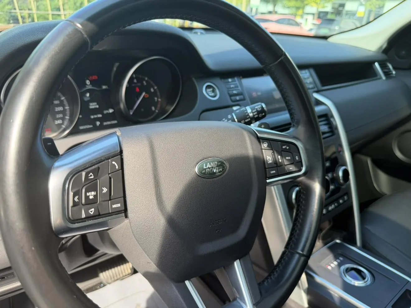 Land Rover Discovery Sport 2018 240PS SE