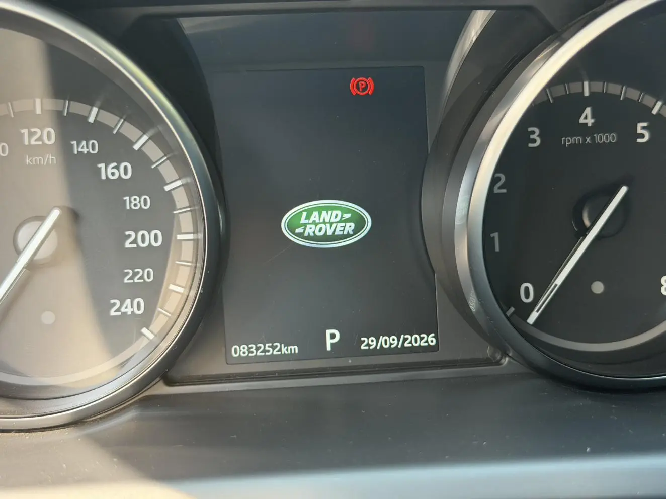 Land Rover Discovery Sport 2018 240PS SE