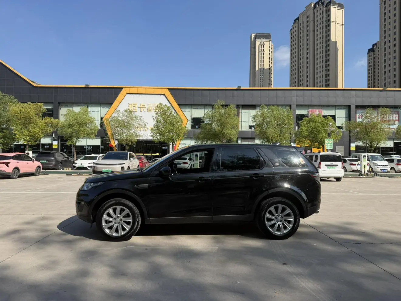 Land Rover Discovery Sport 2018 240PS SE