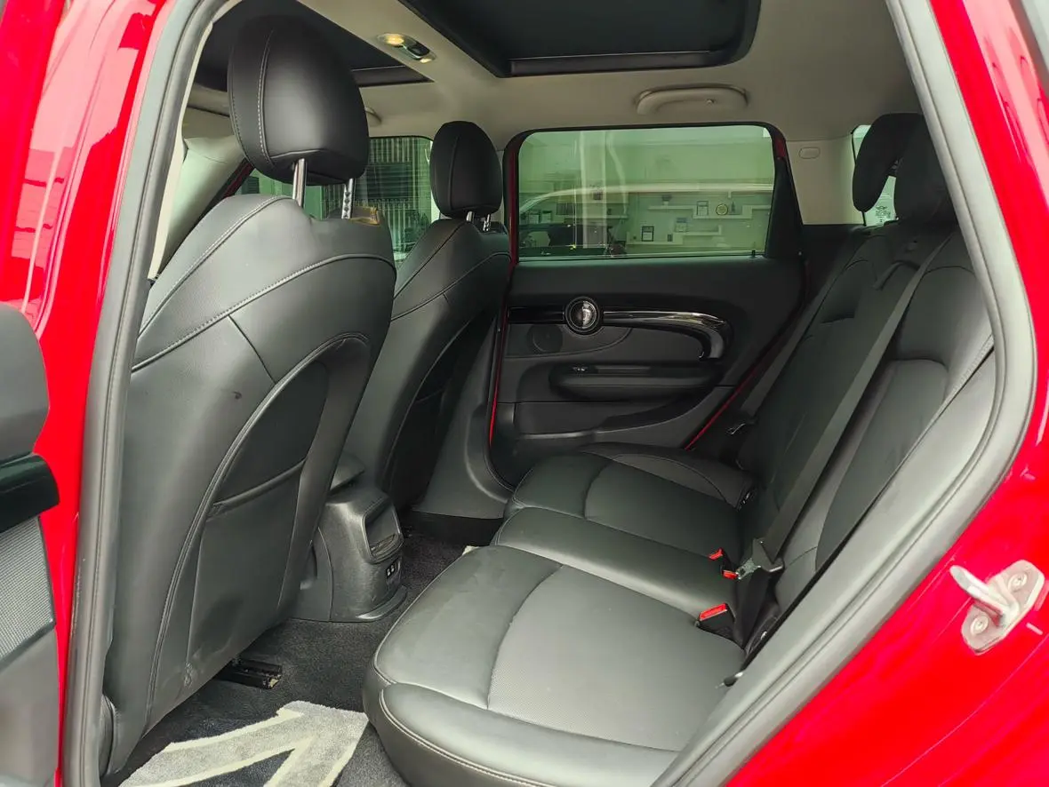 MINI CLUBMAN 2019 1.5T ONE