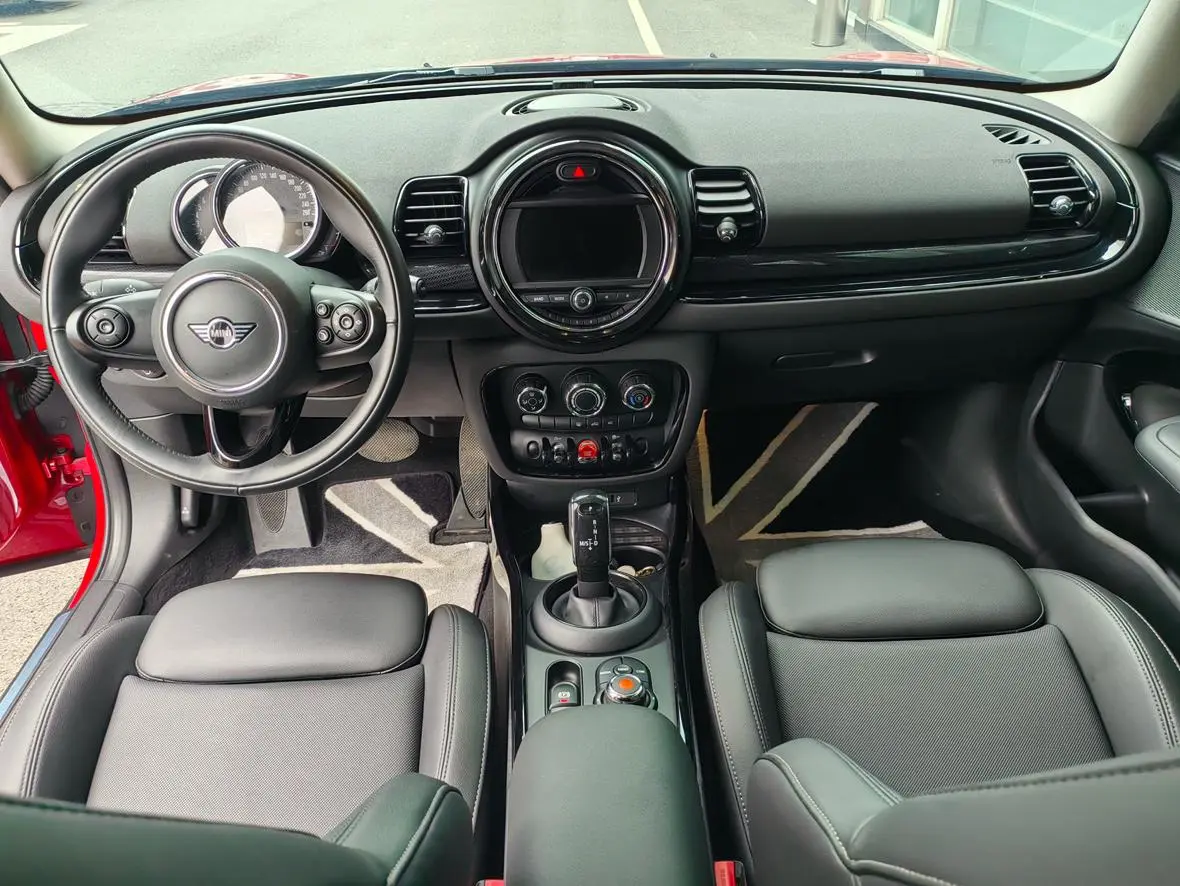 MINI CLUBMAN 2019 1.5T ONE