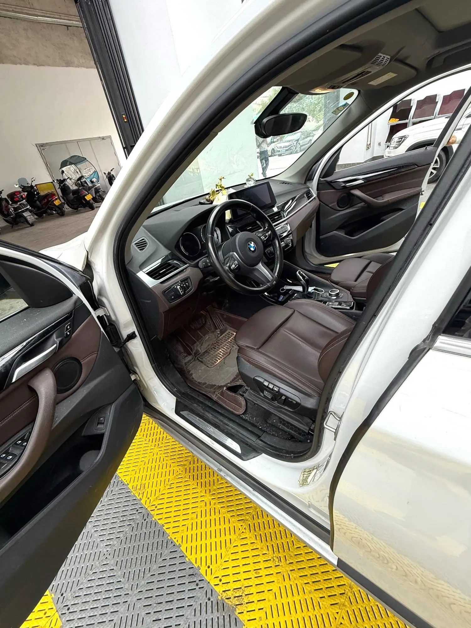 BMW X1 2020 sDrive20Li Premium Plus